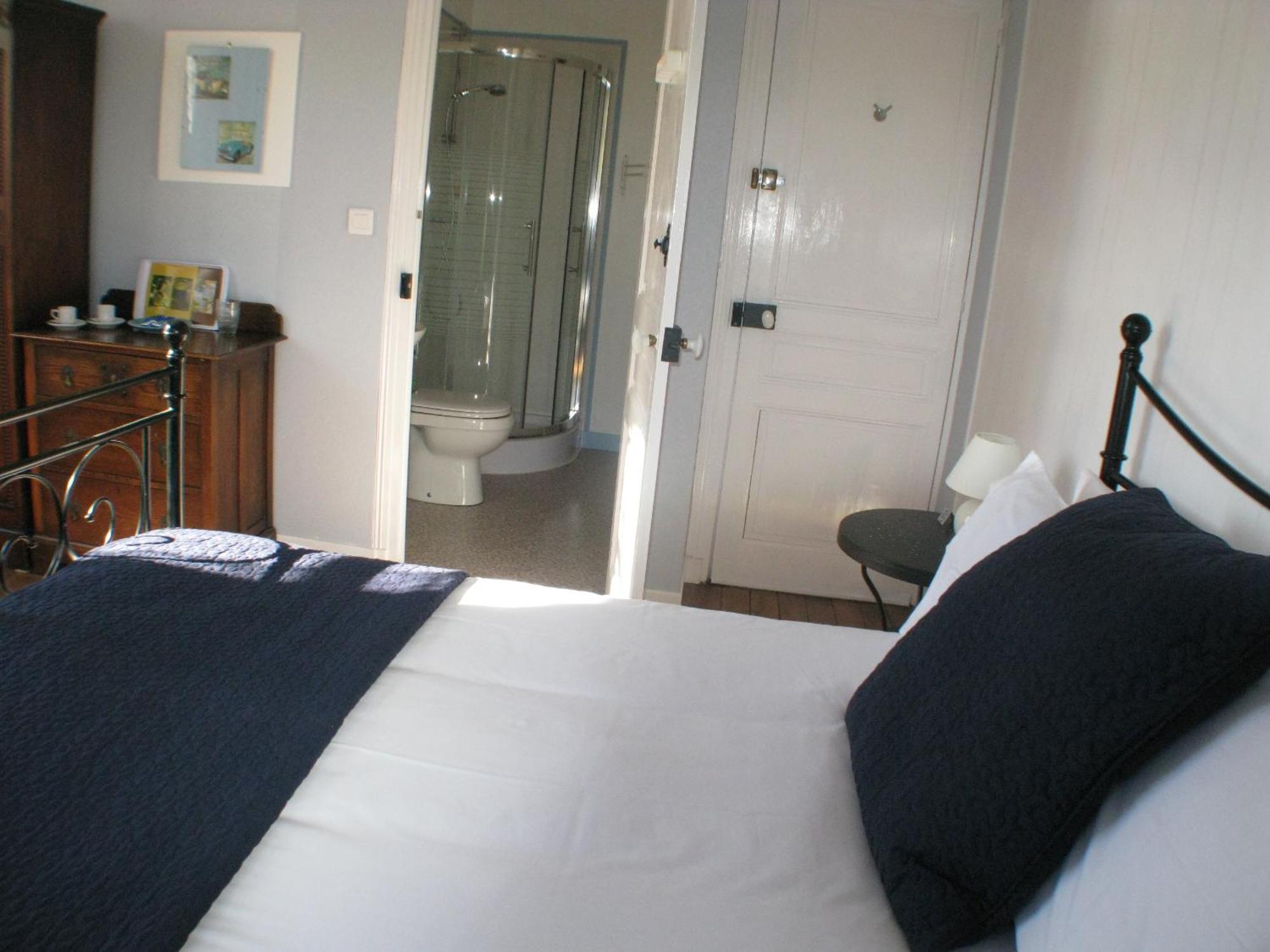 La Maison Du Marchand Peyrat-le-Chateau Room photo